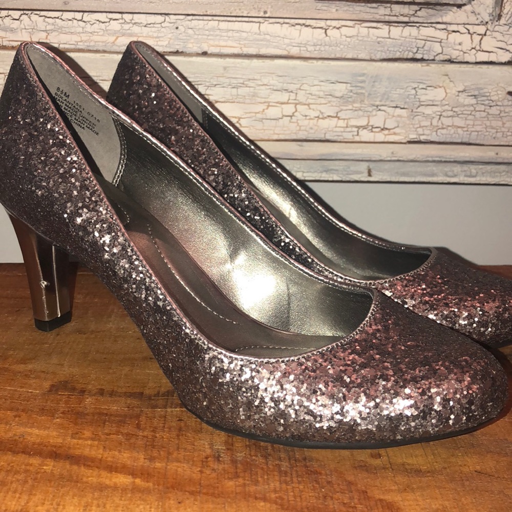 New never worn outdoors Bandolino heels